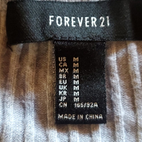 🍒 Top - Picture 3 of 3